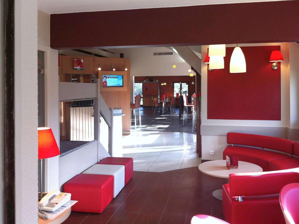 Ibis Bourg En Bresse Hotell Exteriör bild
